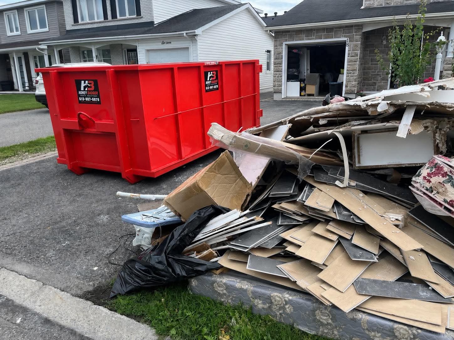 What Can (and Can't) Go in a Dumpster in Ottawa